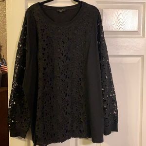 Lane Bryant  Black Tunic w/Lace Accent Panels  🖤♥️🖤